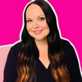 Profile picture of Elena Sinclair