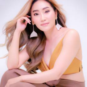 Profile picture of Alexandra Cooper